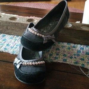 Super cute & Super comfortable!! Flats